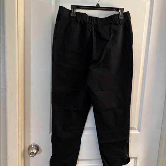 Isaac Mizrahi Live Cropped Black Pants w/ zipper Ankles sz 16 - Picture 5 of 5